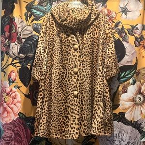 Vintage leopard print swing coat